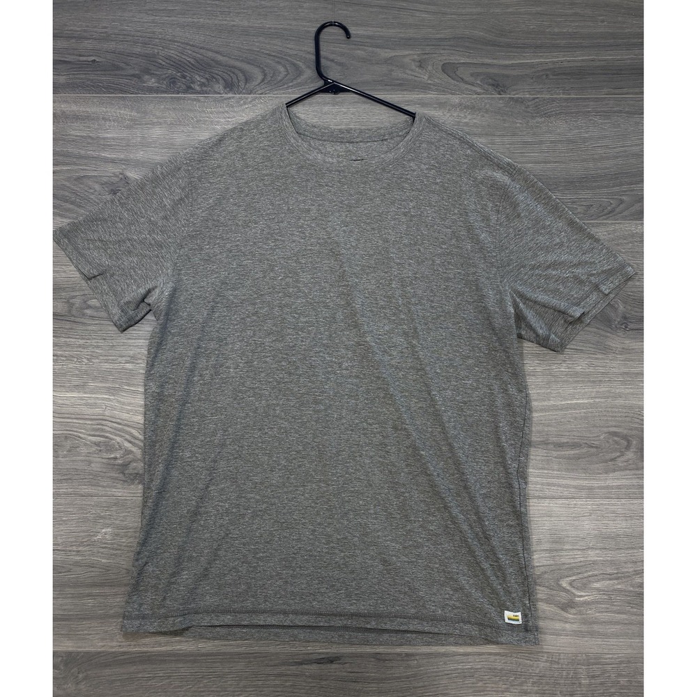 Vuori TShirt Men's Large? Gray Short Sleeve Pullover Crewneck